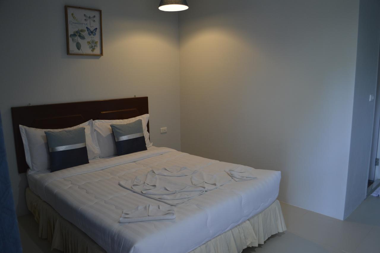 Kata On Sea By Bgb Villas Karon Exterior foto