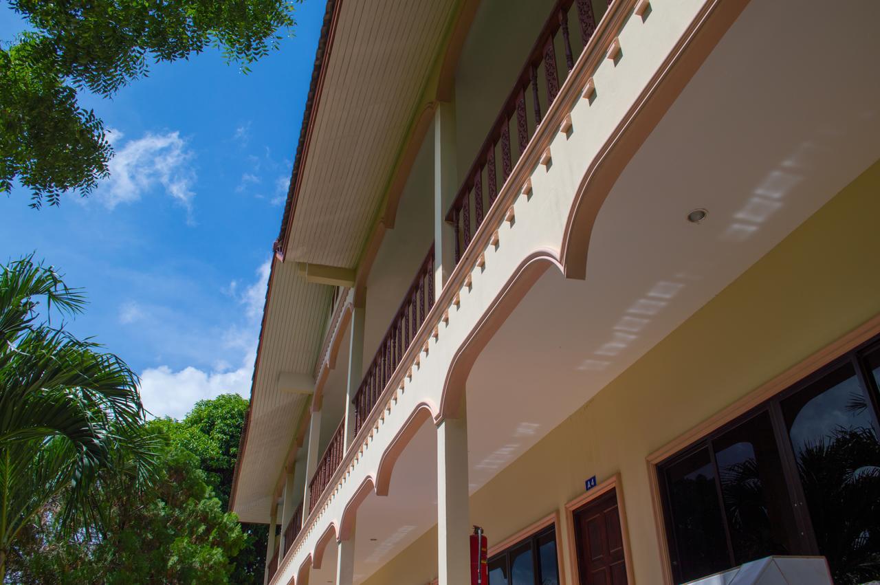 Kata On Sea By Bgb Villas Karon Exterior foto